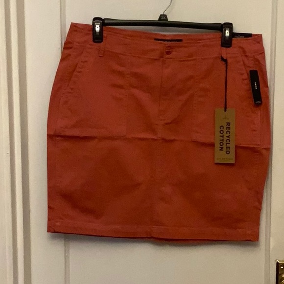 Liverpool Los Angeles "Dusty Cedar" Unlined Skirt NWT. - Picture 1 of 4